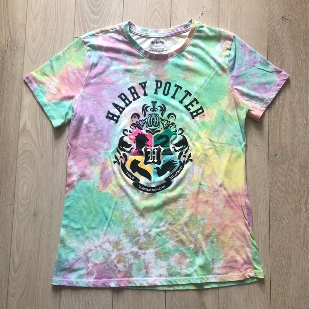 Harry Potter Wizarding World Official Tie Dye Hogwarts T Shirt Size L